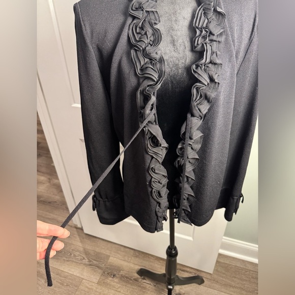 St. John Evening Essentials Black Santana Knit Silk Ruffle Detail Blazer 14 - Picture 2 of 10